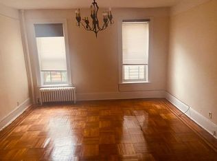 35-21 149th St #1, Flushing, NY 11354