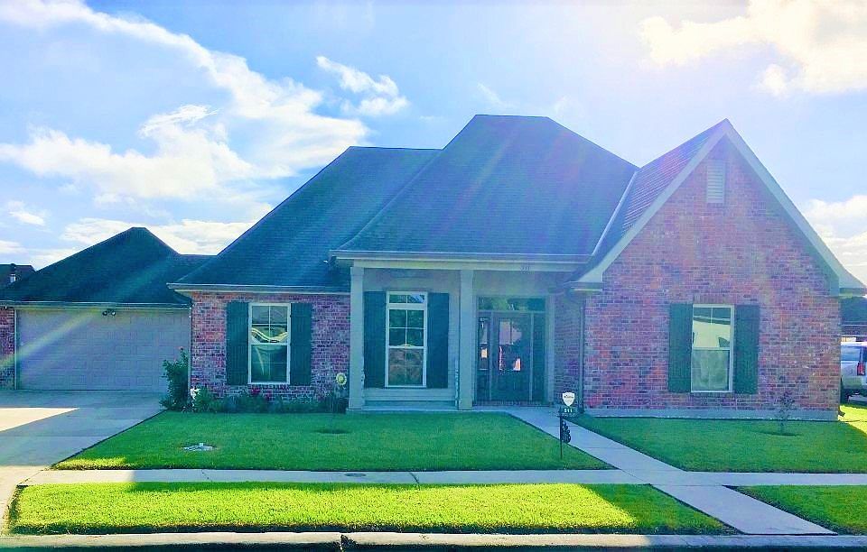 1st image of 311 Brentwood Dr