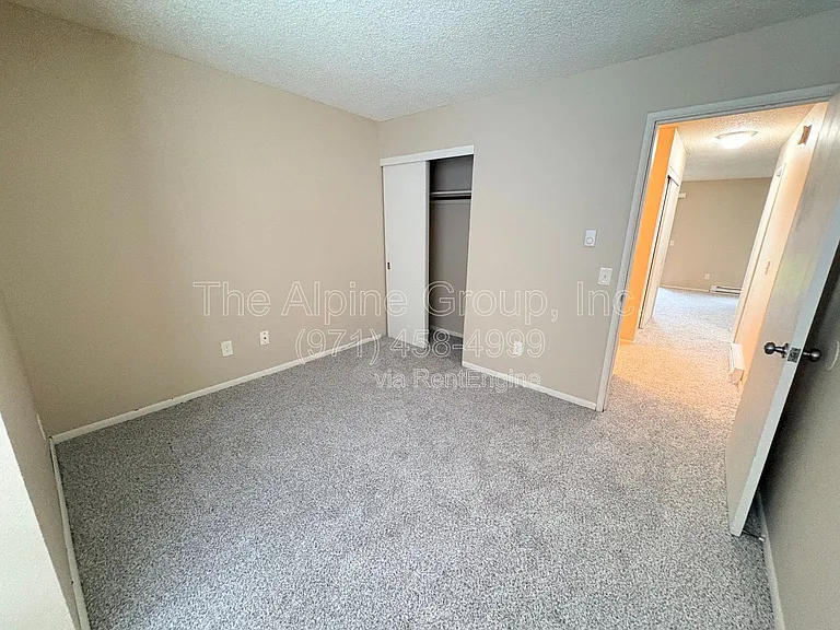17890 SW Alexander St #7 — Photo 18