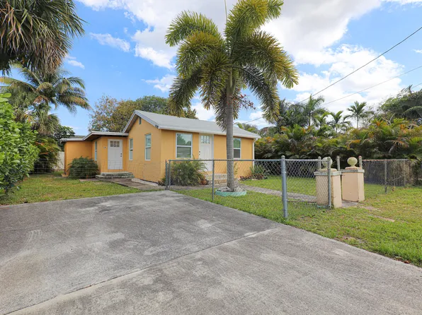 138 Ethelyn Drive, West Palm Beach, FL 33415