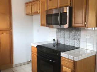 1930 Junipero Ave #4, Signal Hill, CA 90755