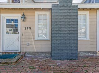 125 E Bay Ave, Newport Beach, CA 92661