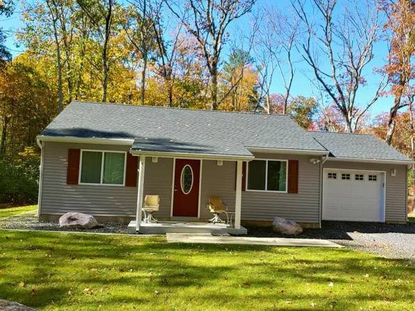 120 Lower Valley Dr, Kunkletown, PA 18058