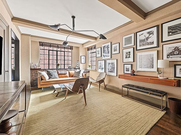 2nd image of 81 Irving Pl APT 11A