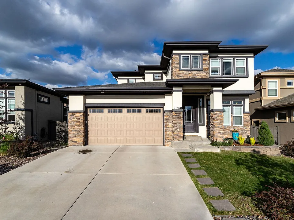 11560 Spectacular Bid Cir