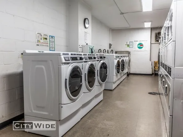 405 East 56th Street image 8 of 10