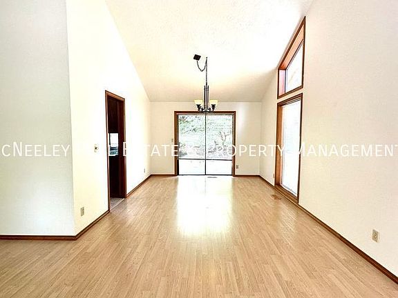 5th image of 11160 SW Novare Pl