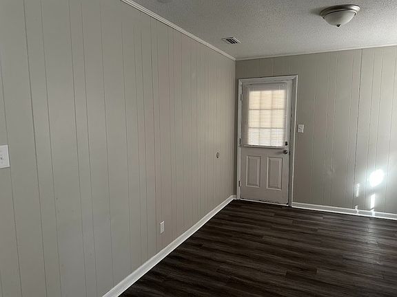 4th image of 1825 Claudia Cir