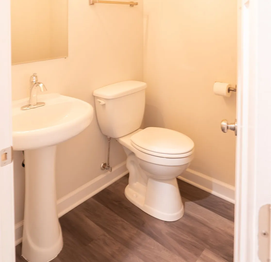 Weiskopf Lofts LLC — Photo 1