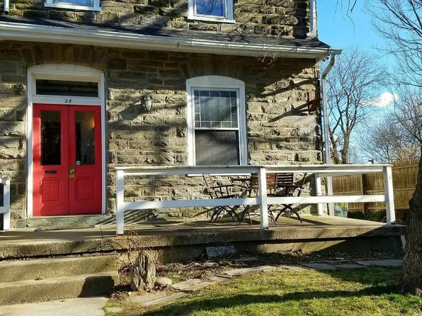 28 E Willow Grove Ave APT 1