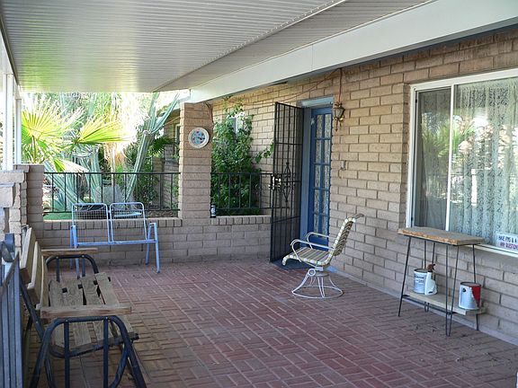 Front Porch/Patio