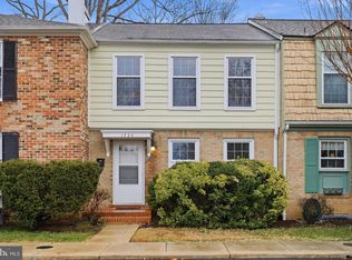 1734 Dana St, Crofton, MD