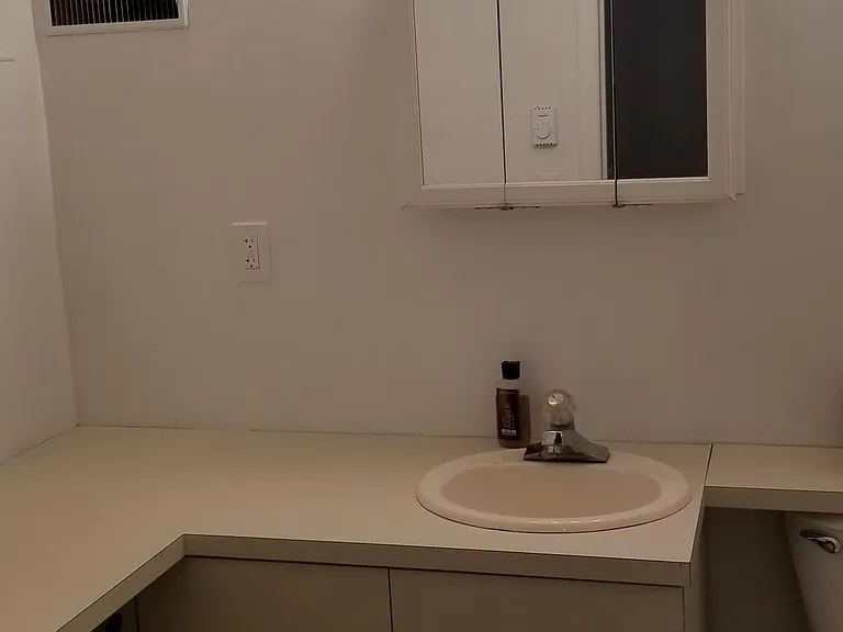 881 Albany Post Rd #10 — Photo 28