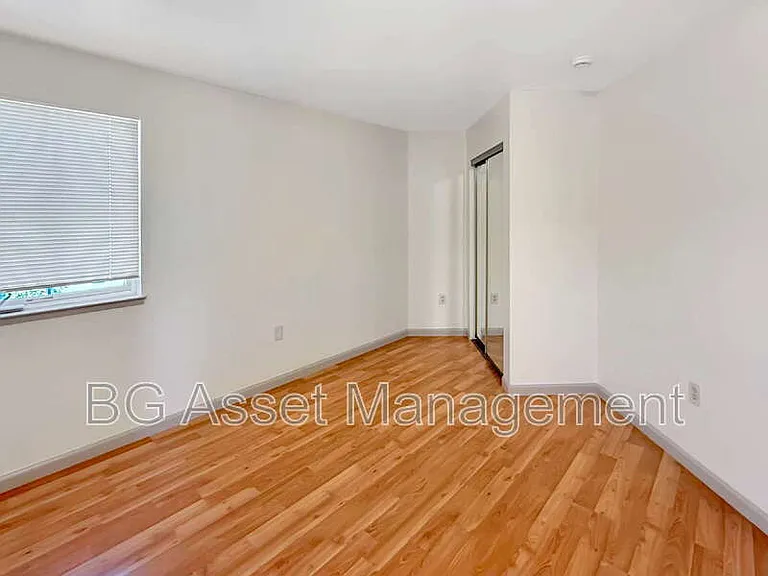 701 San Pablo Ave #10 — Photo 7