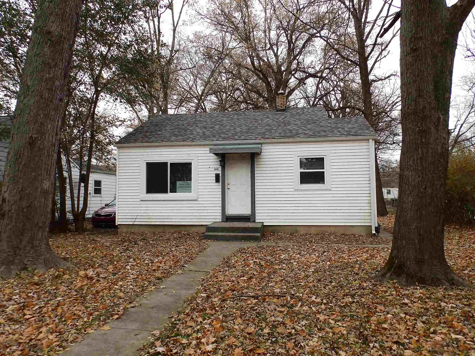4529 Gaywood Dr photo 1