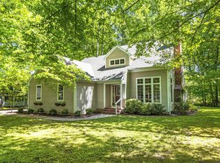 1 Smilax Dr, Old Lyme, CT 06371