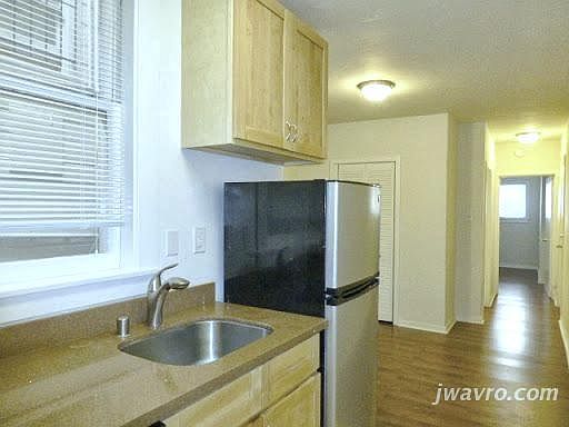 1st image of 1250 Taylor St APT 1
