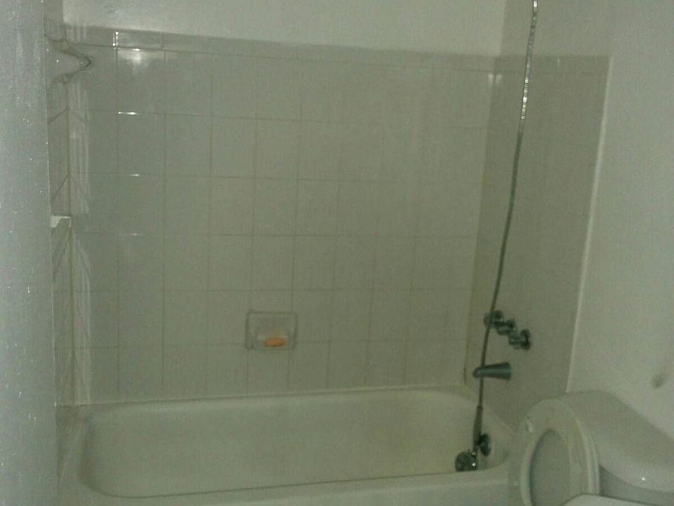 1st image of 271 NW 177th St APT 105