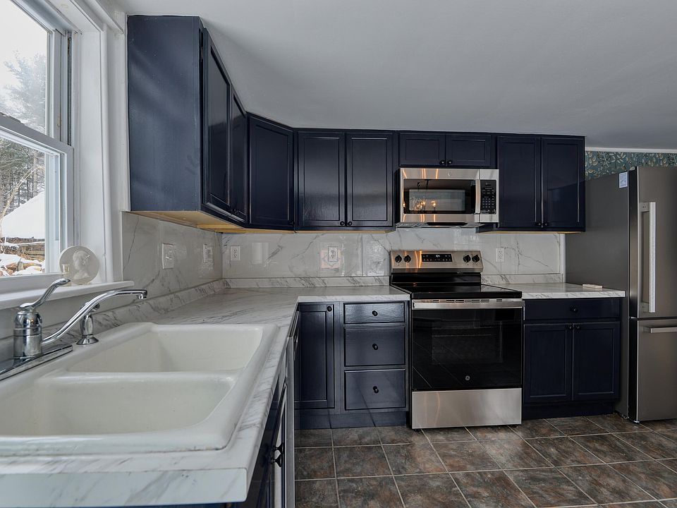 13th image of this home