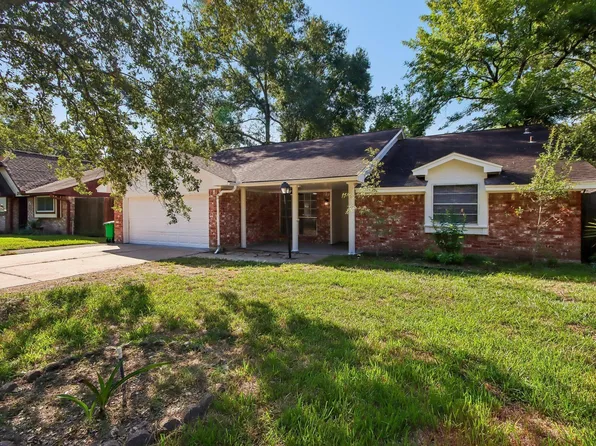 2034 Lake Creek Dr, Humble, TX 77339