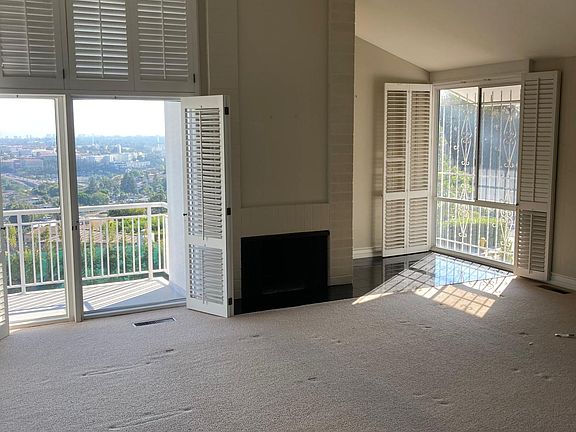 4th image of 5942 Madra Ave