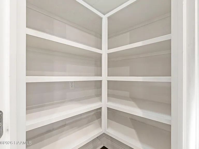 110 Olivewood Dr — Photo 18