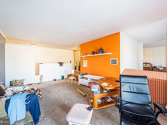 3rd image of 21 Silverwood Cir APT 5
