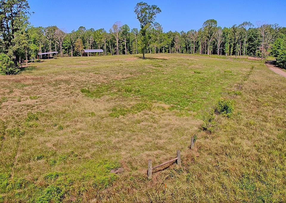 1st image of 222 Gandy Dr