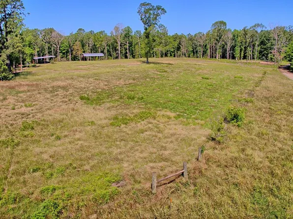 222 Gandy Dr, Hemphill, TX 75948