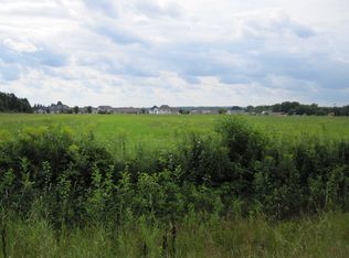 13 Sycamore Ave #IX, Marshfield, WI 54449