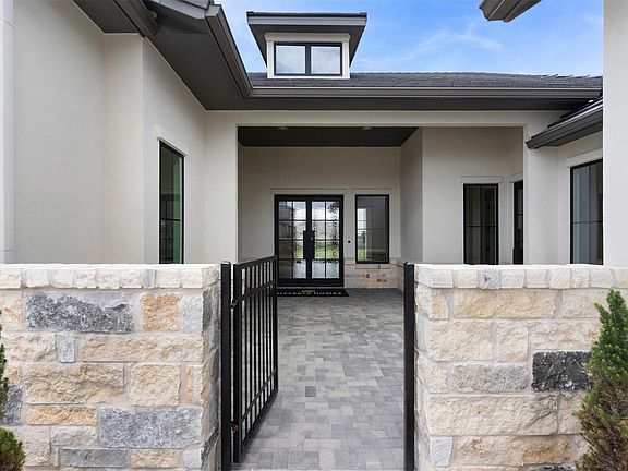 4th image of 121 La Ventana Dr