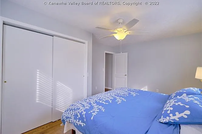 5511 Staunton Ave SE — Photo 5