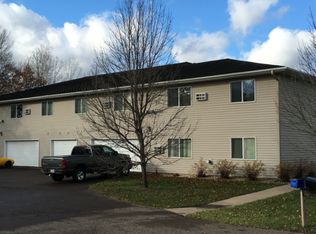 706 Bruce Ct #12, Menomonie, WI 54751