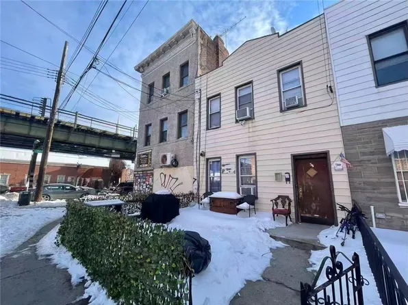 3 Bay 38th St, Brooklyn, NY 11214