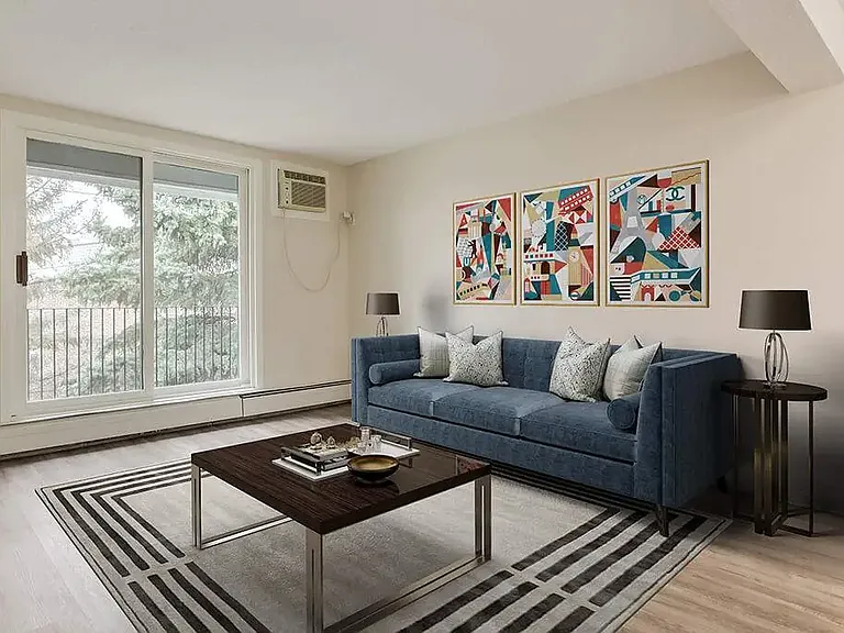 35 Wood Lily Dr — Photo 2