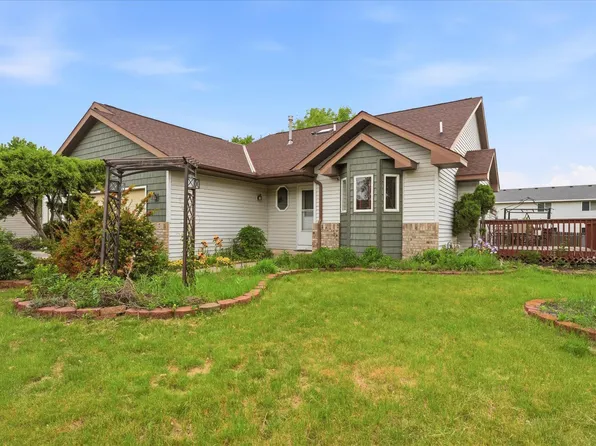 7208 90th Trl N, Brooklyn Park, MN 55445