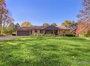 1021 N State Rd, Ionia, MI 48846