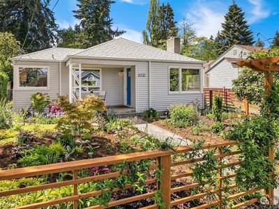11737 22nd Avenue NE, Seattle, WA, 98125
