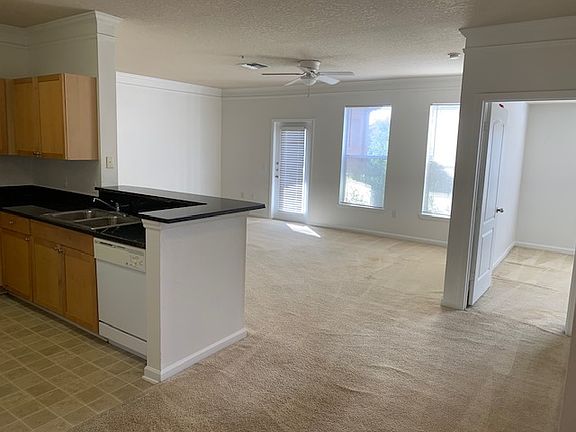 3rd image of 19935 Villa Isle Dr Unit 306