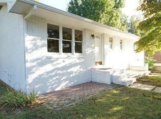850 Cambridge Dr, Sikeston, MO 63801
