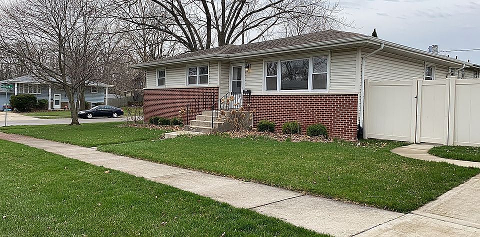 1st image of 2632 Sycamore Dr