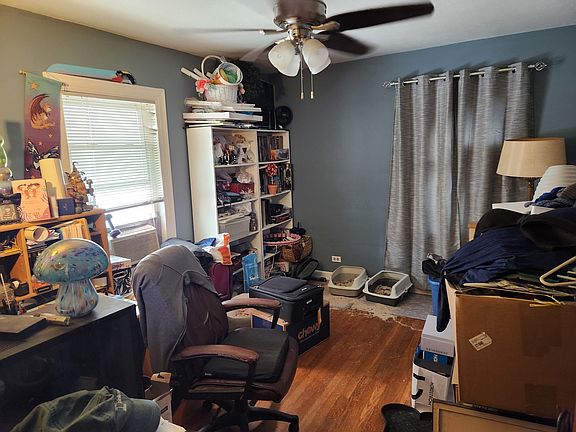 4th image of 3057 N Kolmar Ave