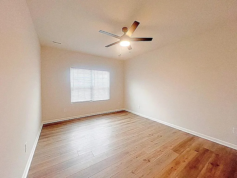 9 Vine House Dr — Photo 13