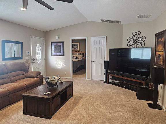 5th image of 3740 Breakwater Dr
