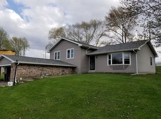 1330 Le Claire St, Warsaw, IL 62379