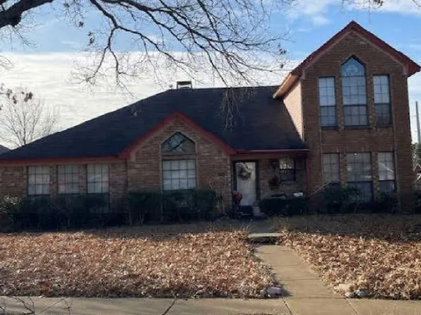 2262 Waverly Dr, Lancaster, TX 75146