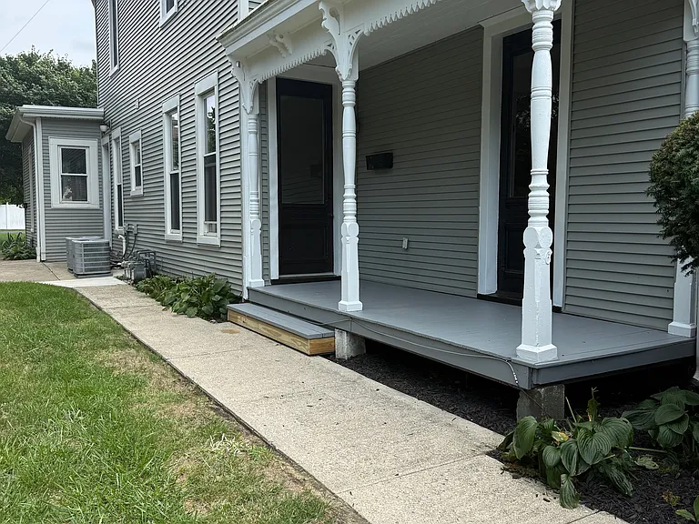 14 N High St #16 — Photo 16