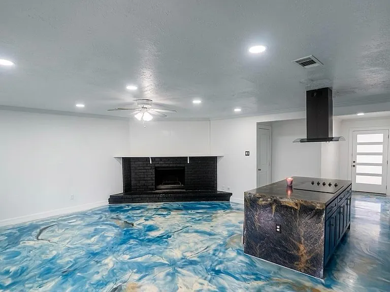 17507 Autumn Hills Dr — Photo 10