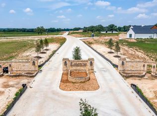 1036 Estancia Blvd, Weatherford, TX 76088