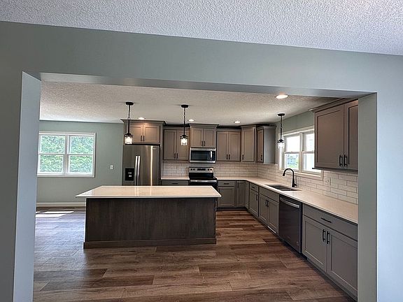 Large Kitchen